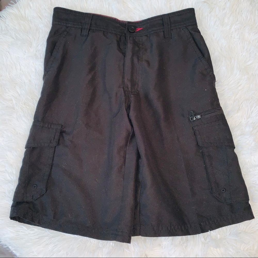 Boys size 8 BURNSIDE shorts black